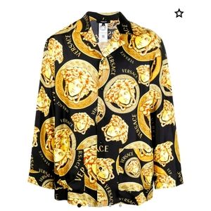 Men's Versace sleep wear size 6 amplified Medusa head.